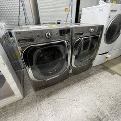 LG NEW WASHER AND ELECTRIC DRYER