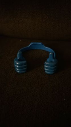 Thumbs up iPhone holder