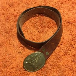 (#C)Vintage 1987 MARLBORO BELT BUCKLE SOLID BRASS - PHILLIP MORRIS INC