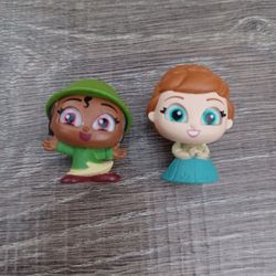 Disney Doorables Tiana and Anna