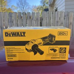 Dewalt 20v 4.5 GRINDER TOOL ONLY