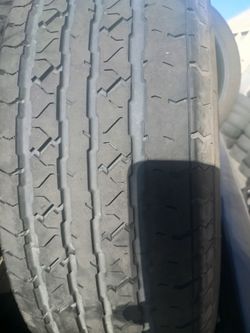 ST225/75R15 Trailer use only Tire (1)