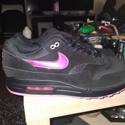 Nike Air Max Premium 1 Size 11.5