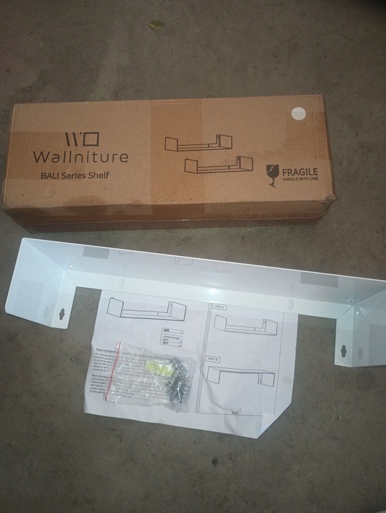 Bali Metal Floating Shelves White Made Of Steel 3 Shelfs Brand New