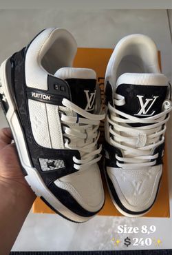 Louis Vuitton sneakers size 9