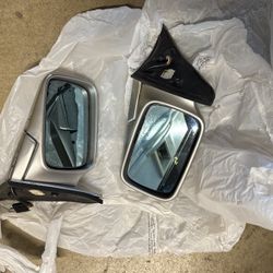 BMW 1990 E30 Right And Left Mirror. Firm Price ,,,