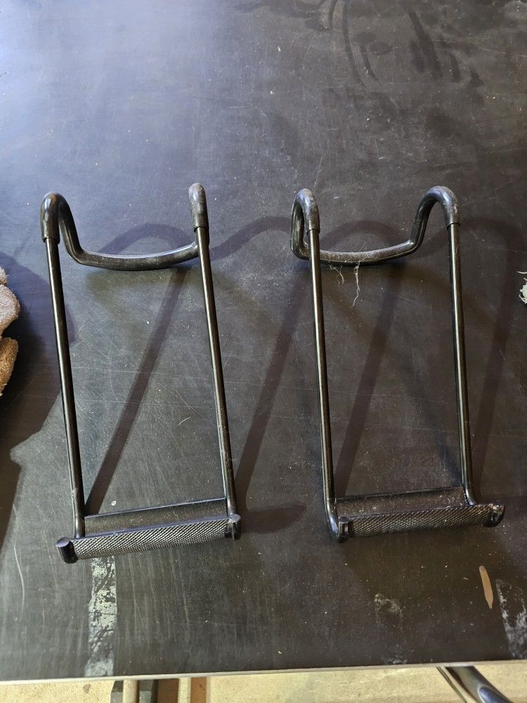 Dumbbells spotter hooks
