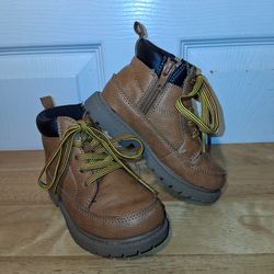 size 8 Carter's CHILDS zipper lace up brown ankle boots $10 FIRM