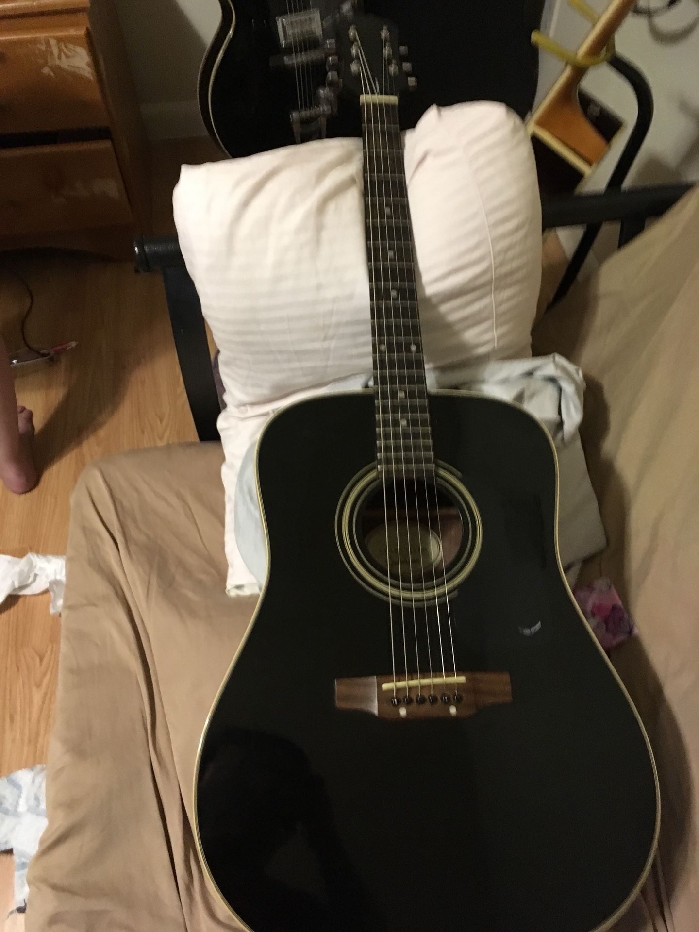 Epiphone pr 200 eb best sale