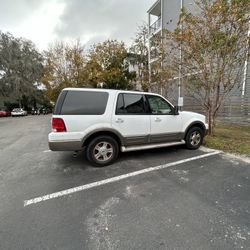 2004 Ford Expedition