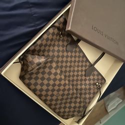 Louis Vuitton Neverfull Edition Bag 