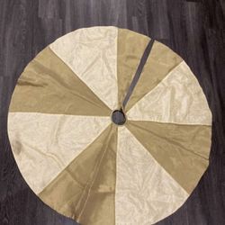 Tree Skirt 