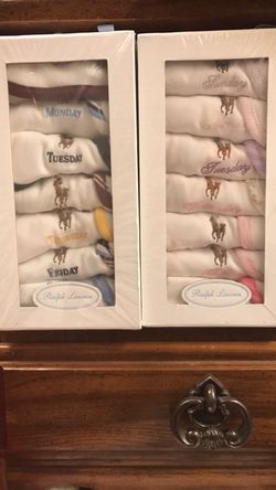 Ralph Lauren 7 BIBS one size for infants