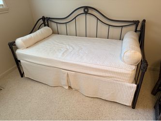 Trundle Bed