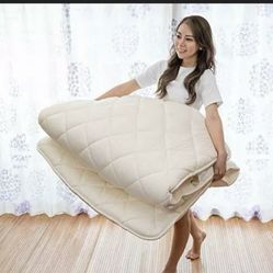 Japanese Futon Queen Size It’s New Retail Price Over 300 Here Only 175