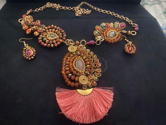 Handmade necklace with earrings beautiful set