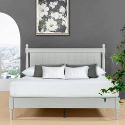 Priage by ZINUS Provence Light Grey Wood Platform Bed
