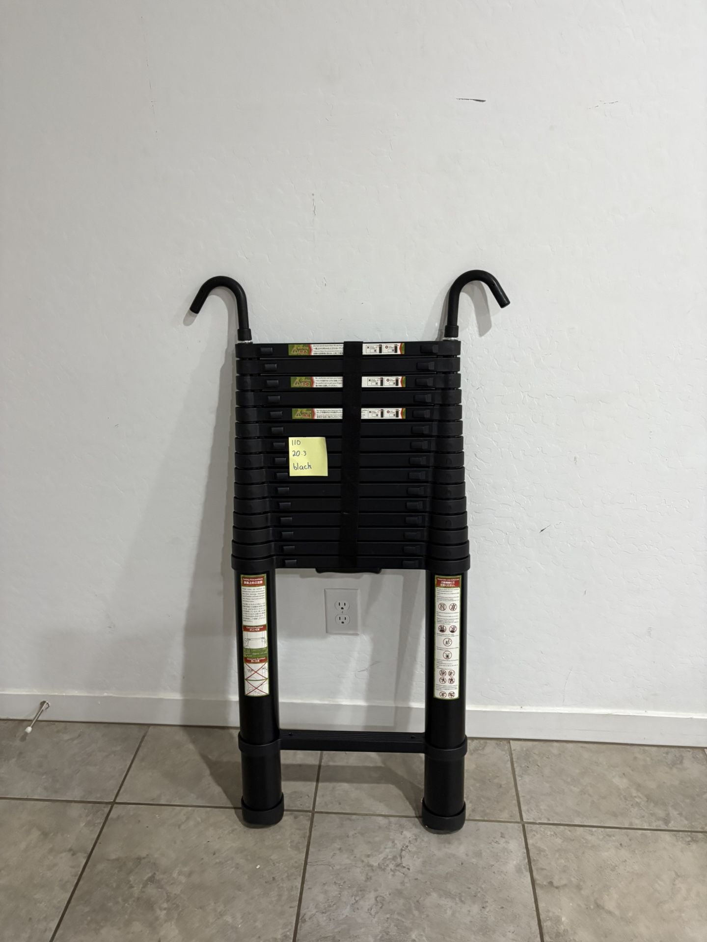 Black Metal 20.3ft Telescopic Ladder New 