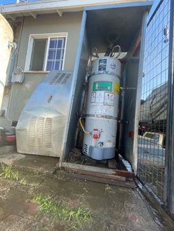 Refurbished water heaters 30-40-50 gallons