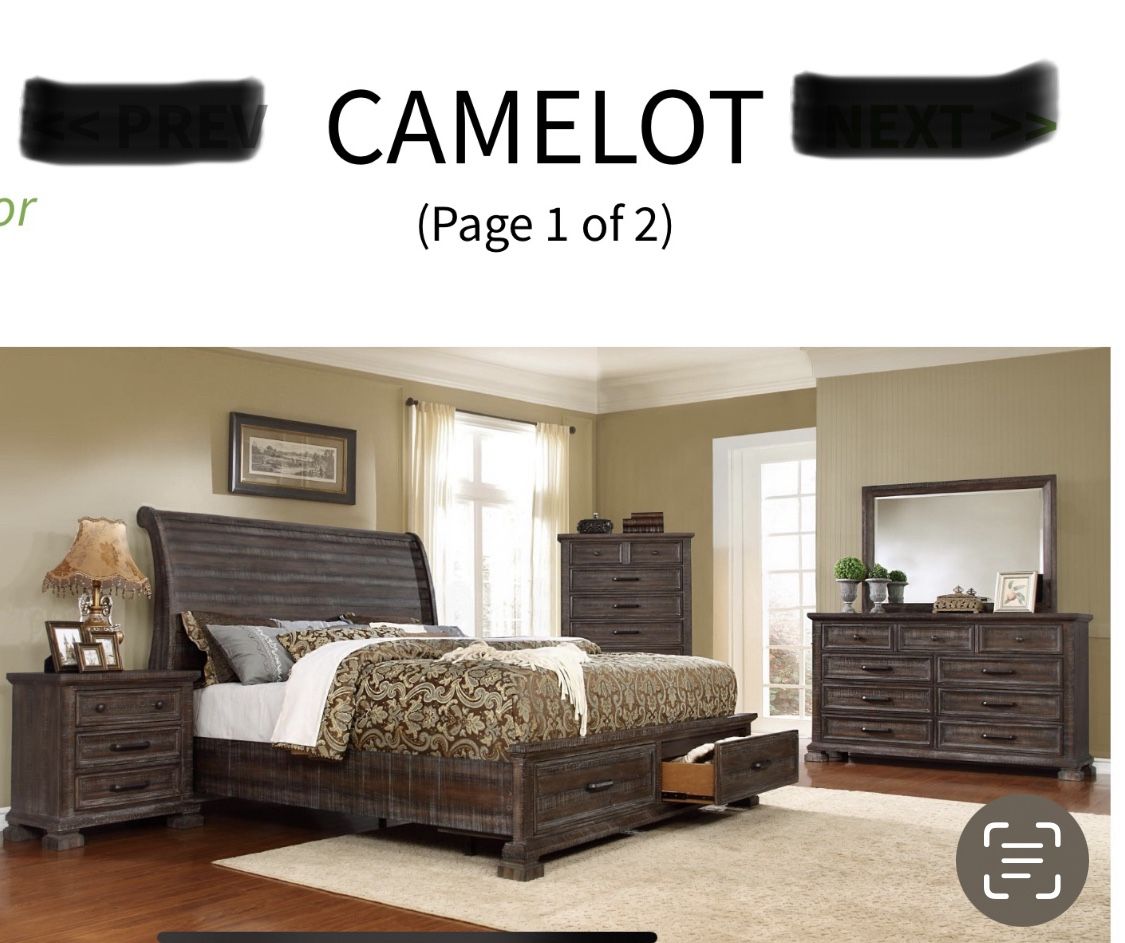 New King Size 5 Piece Bedroom Set. Plz Read Ad