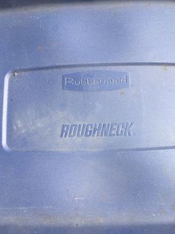 Rubbermaid Roughneck 10 gallon totes 3 for $10 for Sale in