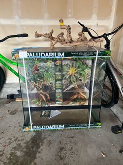 Paludarium (36”x18”x36” 20 Gallons)