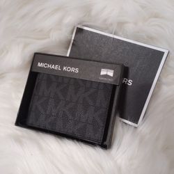 MICHAEL KORS 🎄