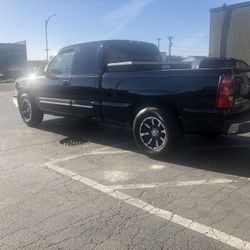 06 Chevy extended cab short box Was