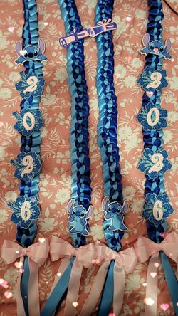 Stitch graduation Lei