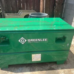 Greenlee® 2448 48" x 25" x 24" Jobsite Storage Box