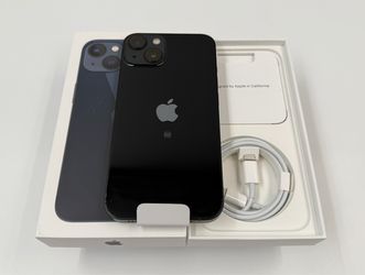 NEW iPhone 13 128GB Unlocked Warranty 2/23/27