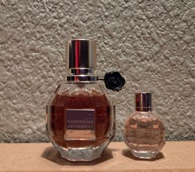 Viktor & Rolf Flowerbomb 1oz perfume and 7ml mini dabber
