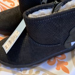 Children’s Boots Size 11 