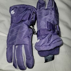 Snow gloves small girl