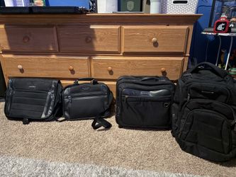 Kenneth Cole Reaction Bags