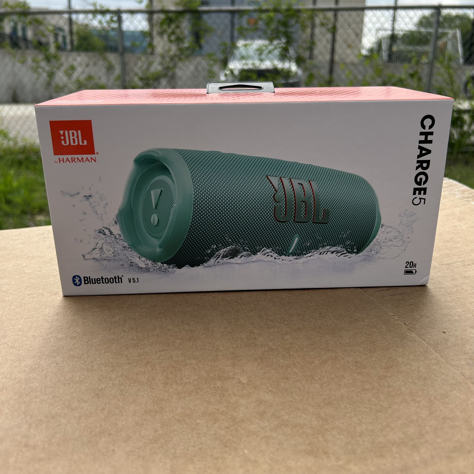 JBL CHARGE 5 - Portable Waterproof Teal Bluetooth Speaker NEW W/Powerbank
