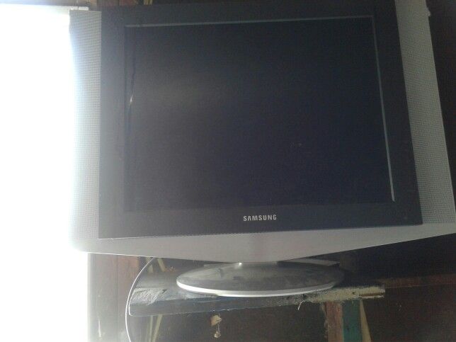 SUMSUNG TV
