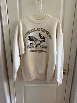 Men’s Vintage Field & Stream "Outdoor Adventures" American Waterfowl Mallard Long Sleeve Cream Colored Crewneck Sweatshirt - Size Large