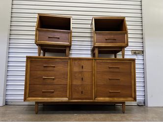 Mid-Century Modern Dresser and Nightstand Set