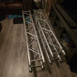 6.5 Light truss with base and top plates