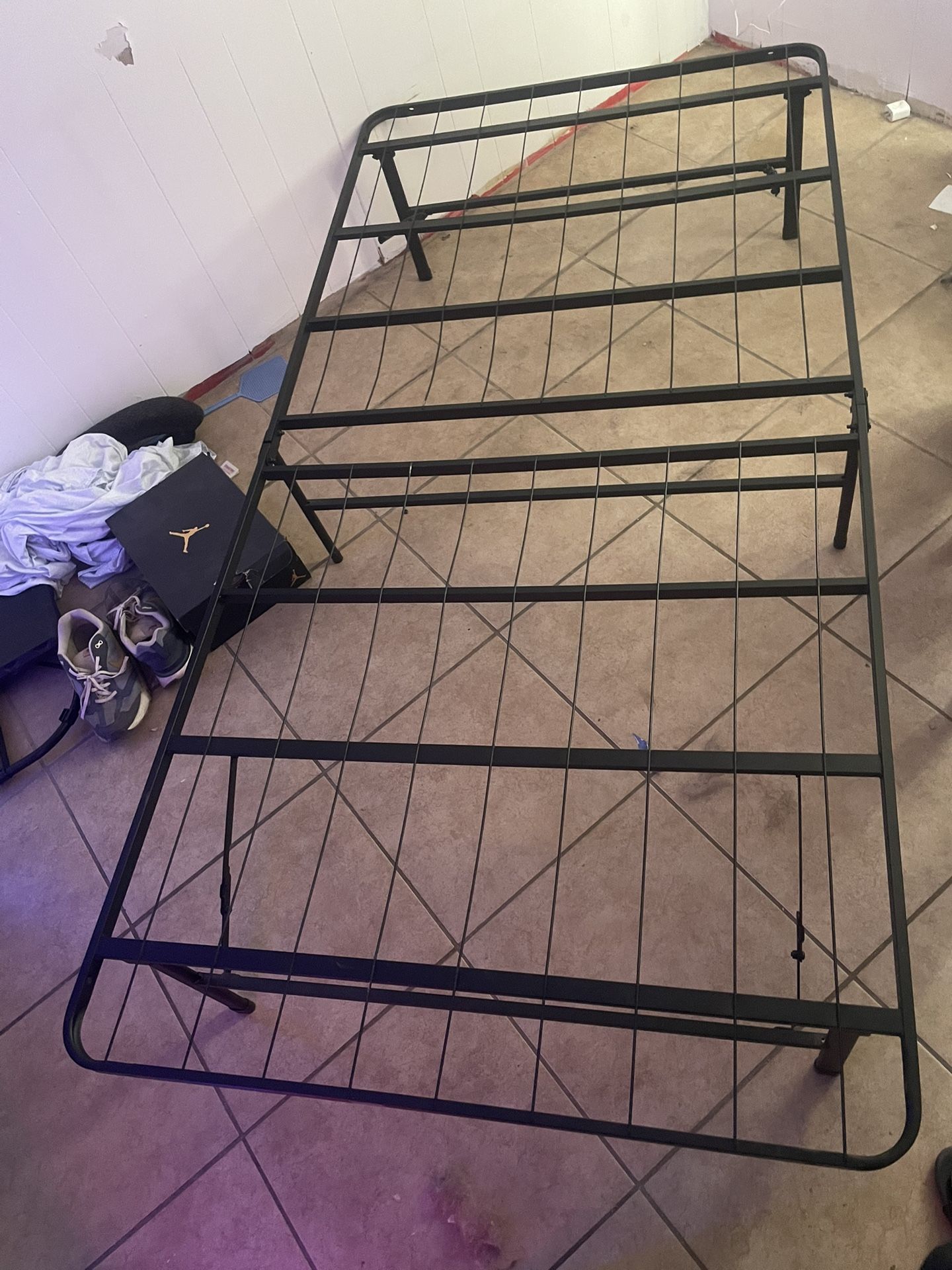 Twin Xl Folding Bed Frame
