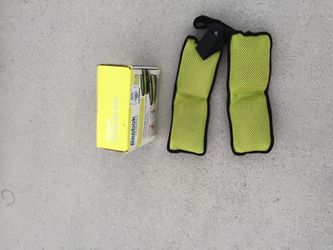 Adjustable ankle weight