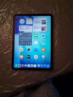 Apple iPad Tablet 11 inch