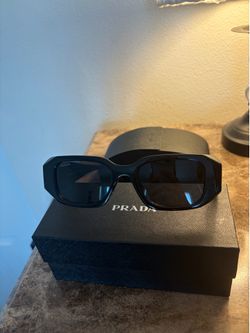 Prada Sunglasses(NEW)
