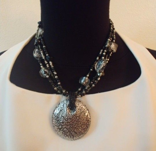 Vintage. Very Elegant Necklace. Collar Elegante.