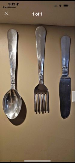 3 feet large oversize fork, spoon knife, wall, decor, free delivery, Newark, East Orange, and Irvington curbside