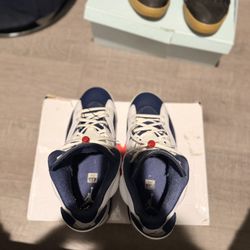 Jordan 6 size 8