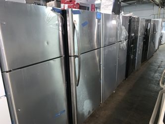 New scratch and dent top and bottom refrigerator in excellent conditions with 4 months warranty starting from $350 and up❗️