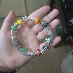 Murano Glass Bead Wire Bracelet 