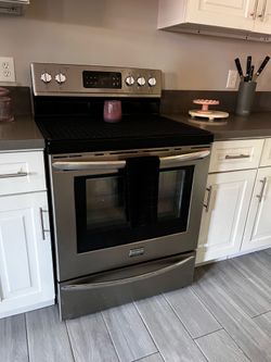 Stainless steel stove